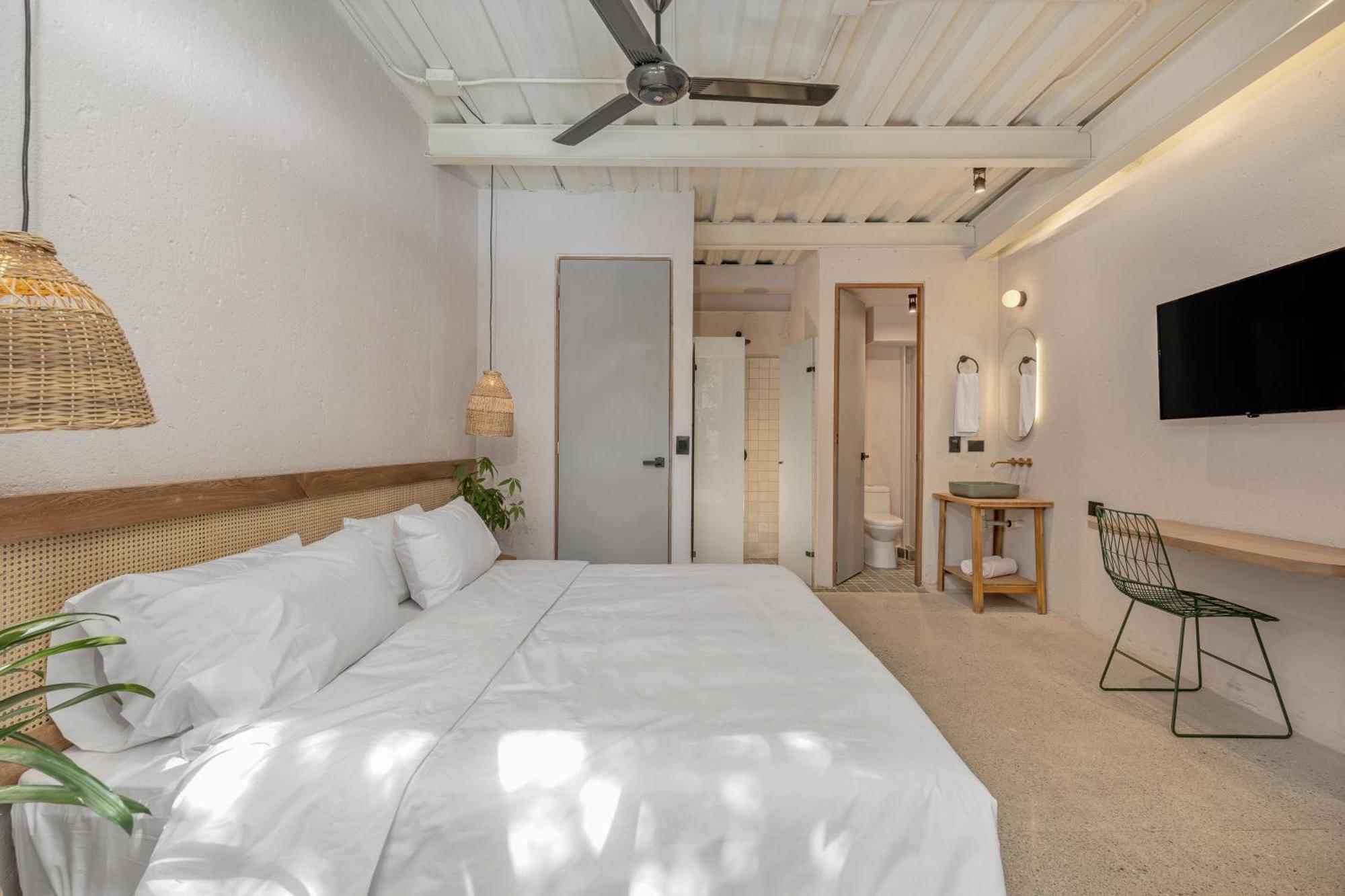 Botanica Casa Hotel Manila By Housy Host Medellín Extérieur photo