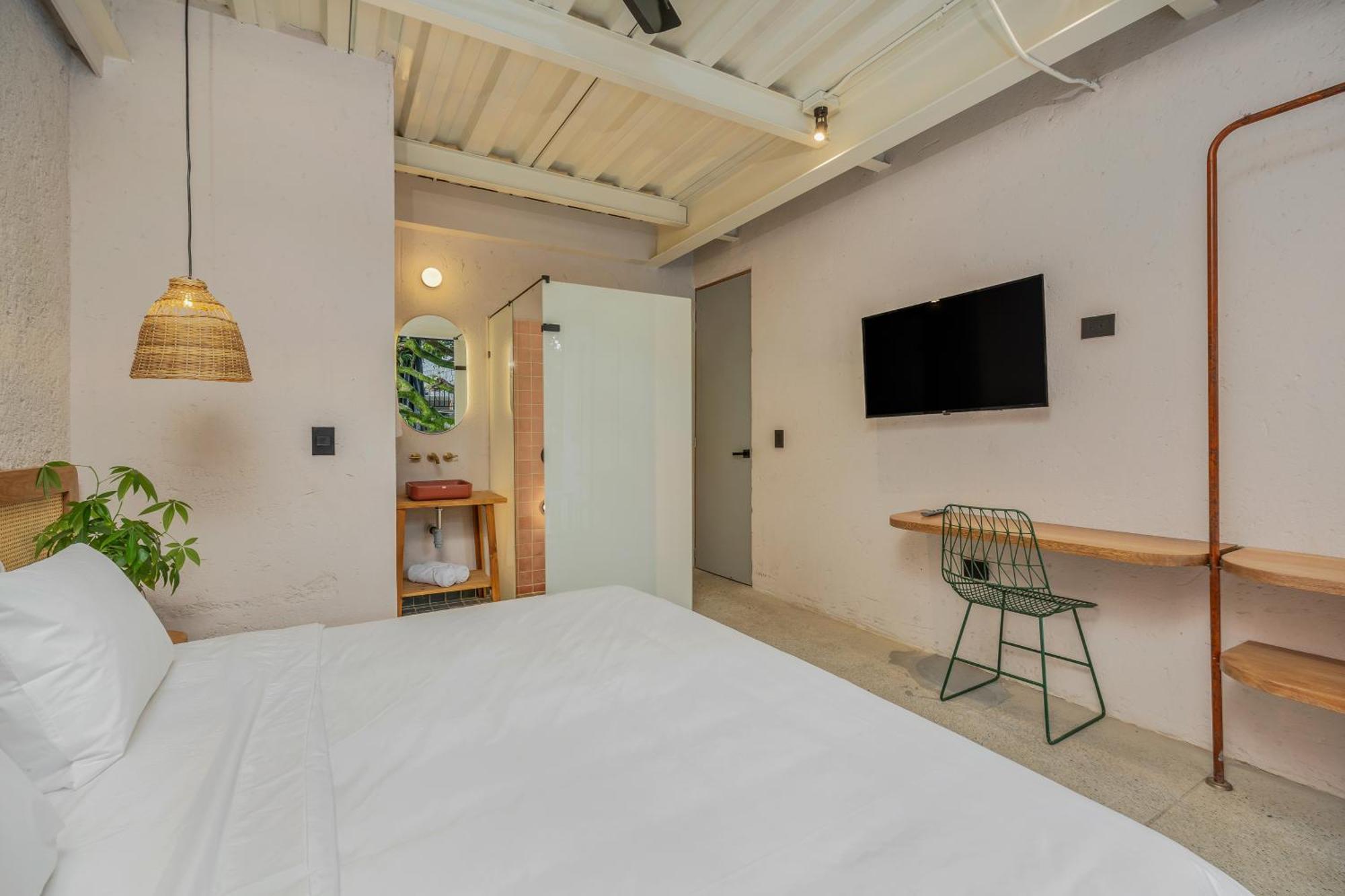 Botanica Casa Hotel Manila By Housy Host Medellín Extérieur photo