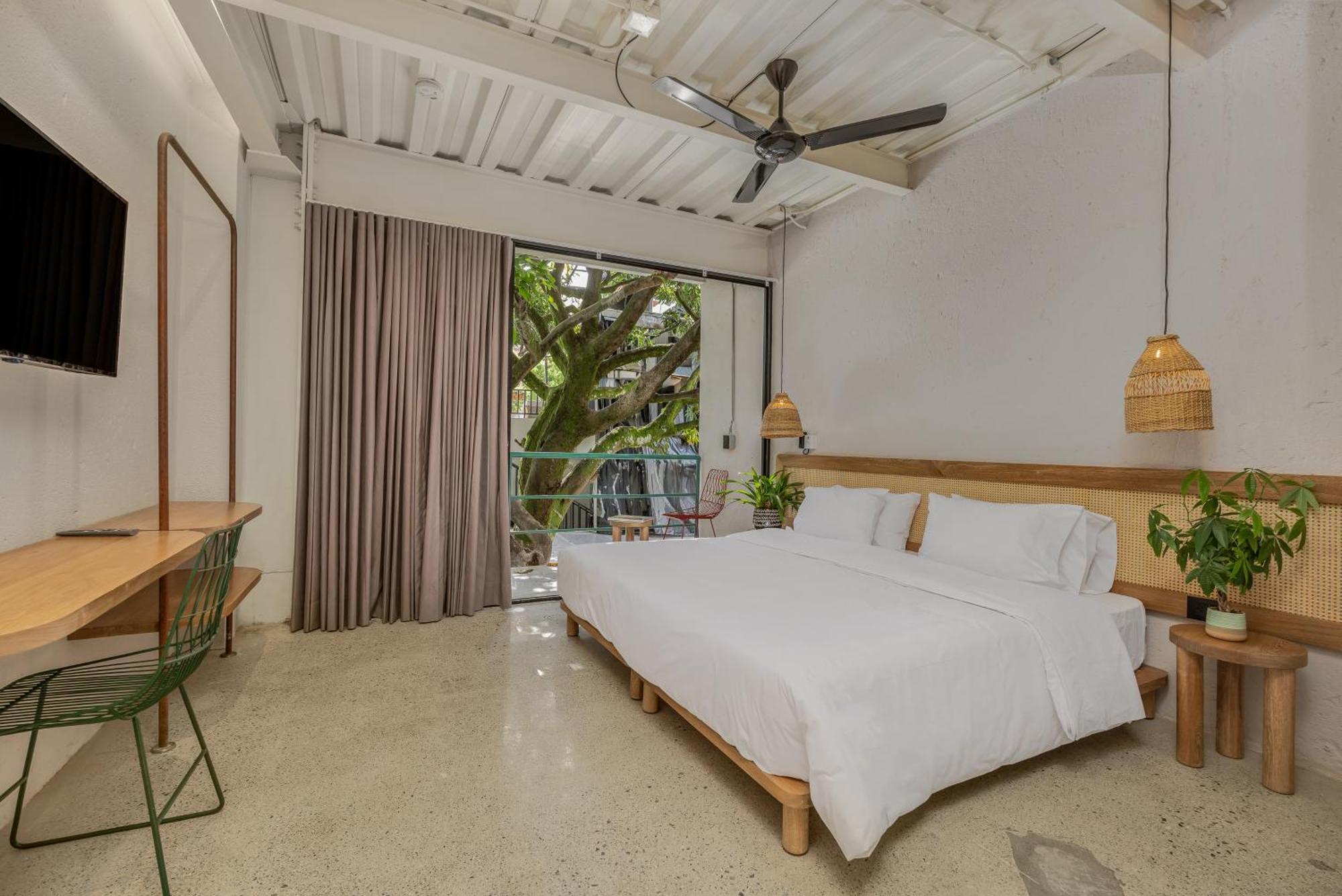 Botanica Casa Hotel Manila By Housy Host Medellín Extérieur photo