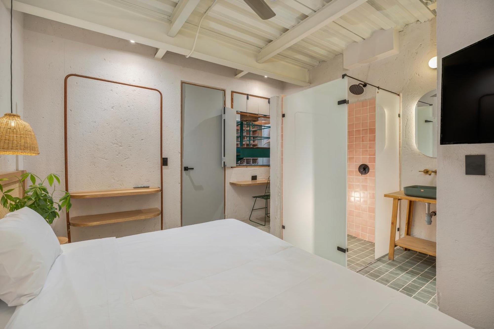 Botanica Casa Hotel Manila By Housy Host Medellín Extérieur photo