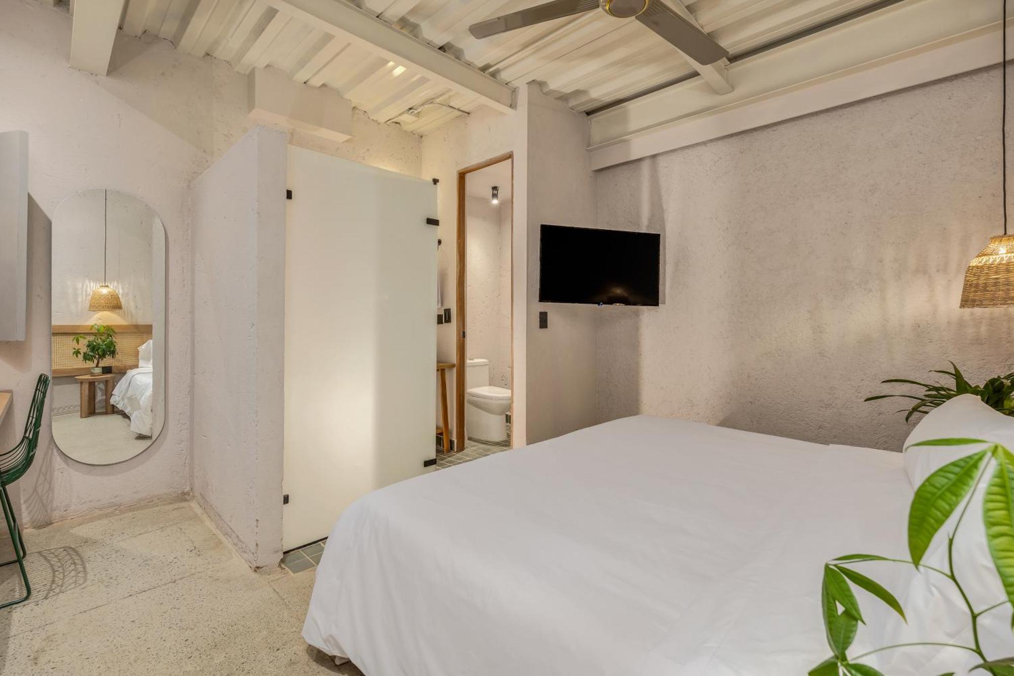 Botanica Casa Hotel Manila By Housy Host Medellín Extérieur photo